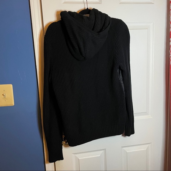 Express Sweater Hoodie - Picture 9 of 9